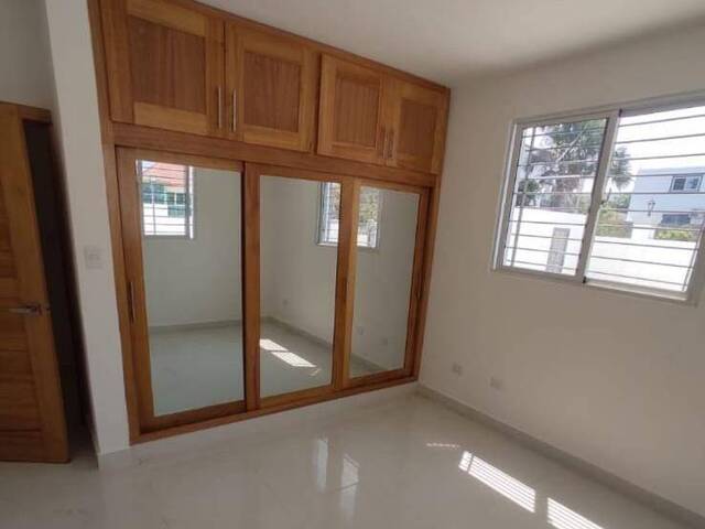 #18 - Departamento para Alquiler en Santo Domingo - Santo Domingo - 2