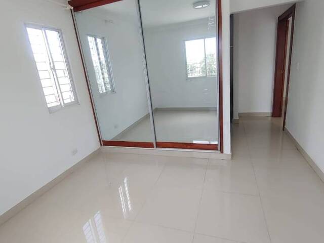 #33 - Departamento para Venta en Santo Domingo - Santo Domingo - 3